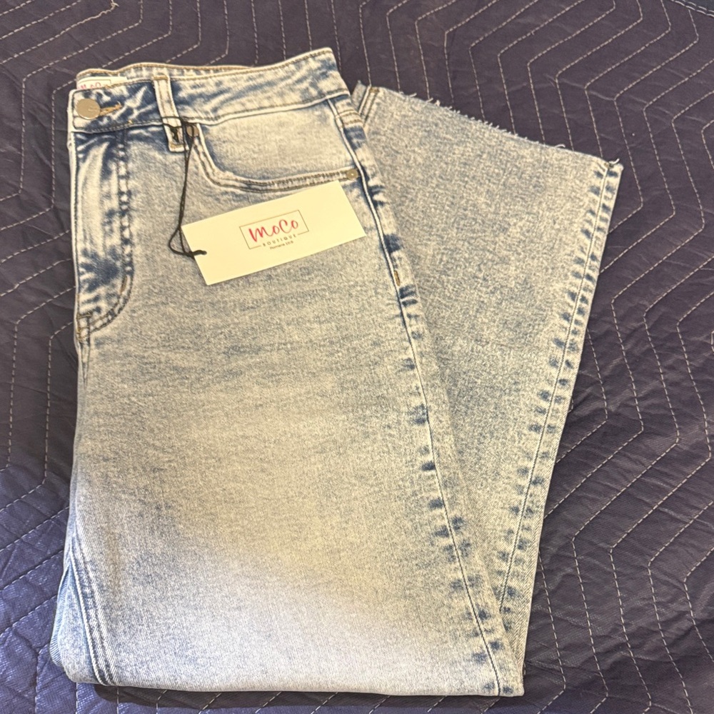 Women's Classic Light Blue Straight Leg Jeans